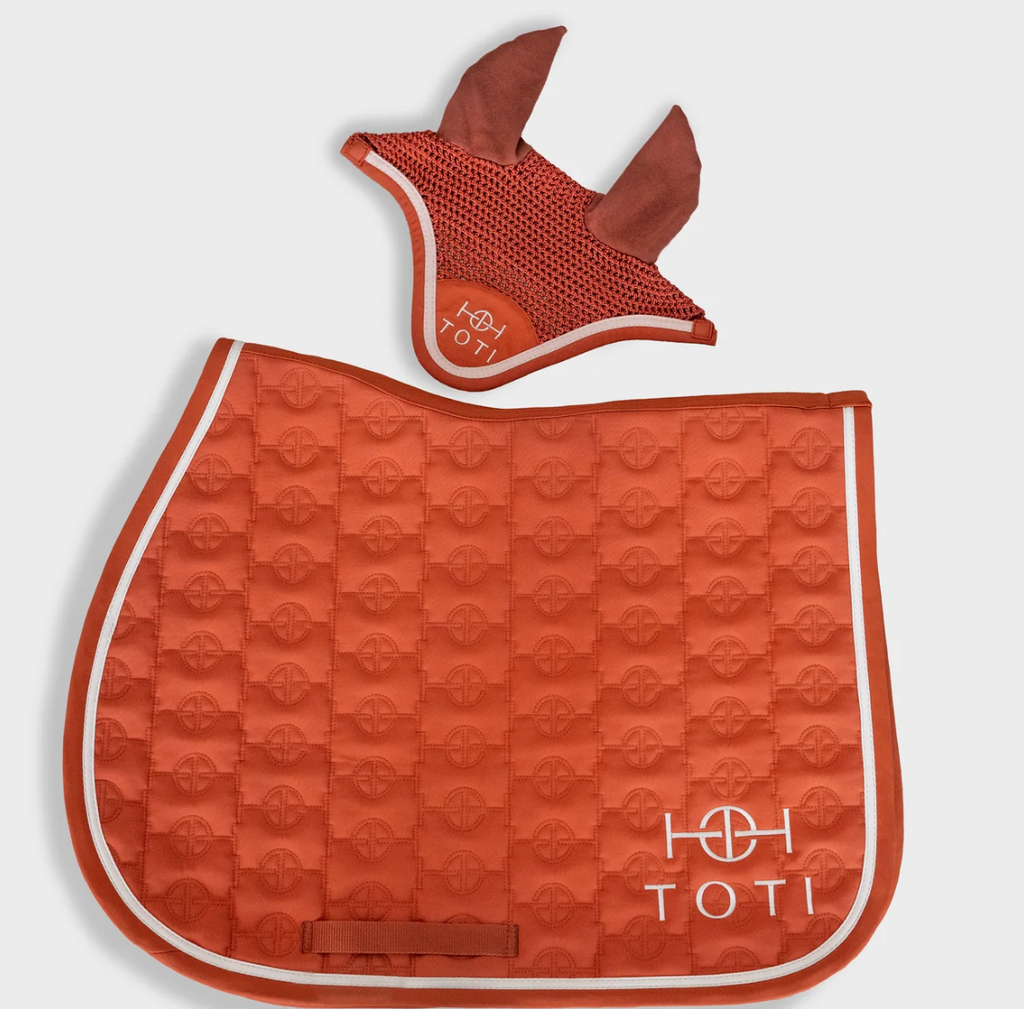 Saddle Pad and Bonnet