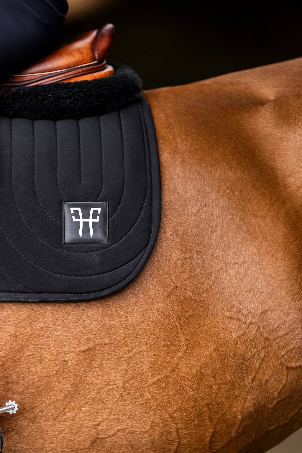 Mandil Horse Pilot Ergonomic