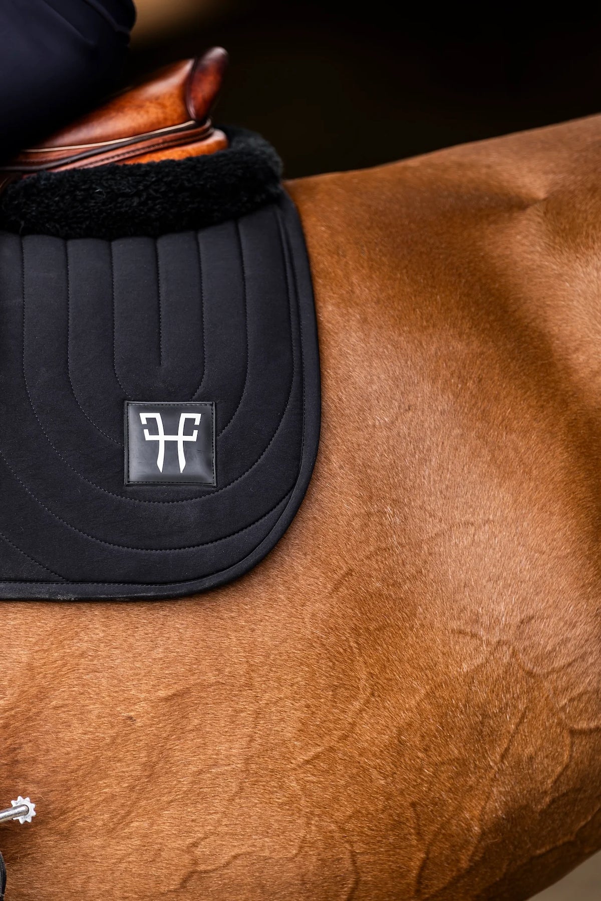Mandil Horse Pilot Ergonomic